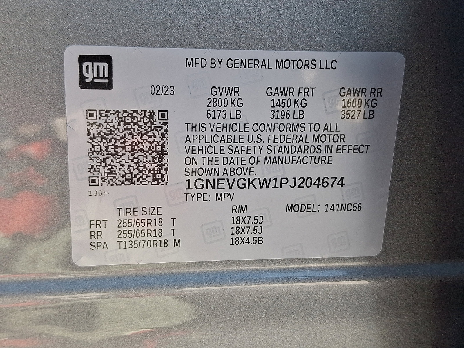 Used 2023 Chevrolet Traverse LT w/ Rear Camera Mirror Package image 27