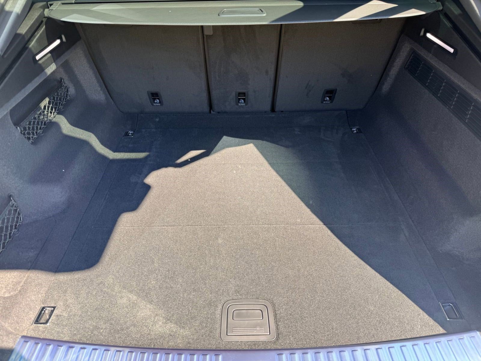 New 2026 Audi Q8 Premium image 28