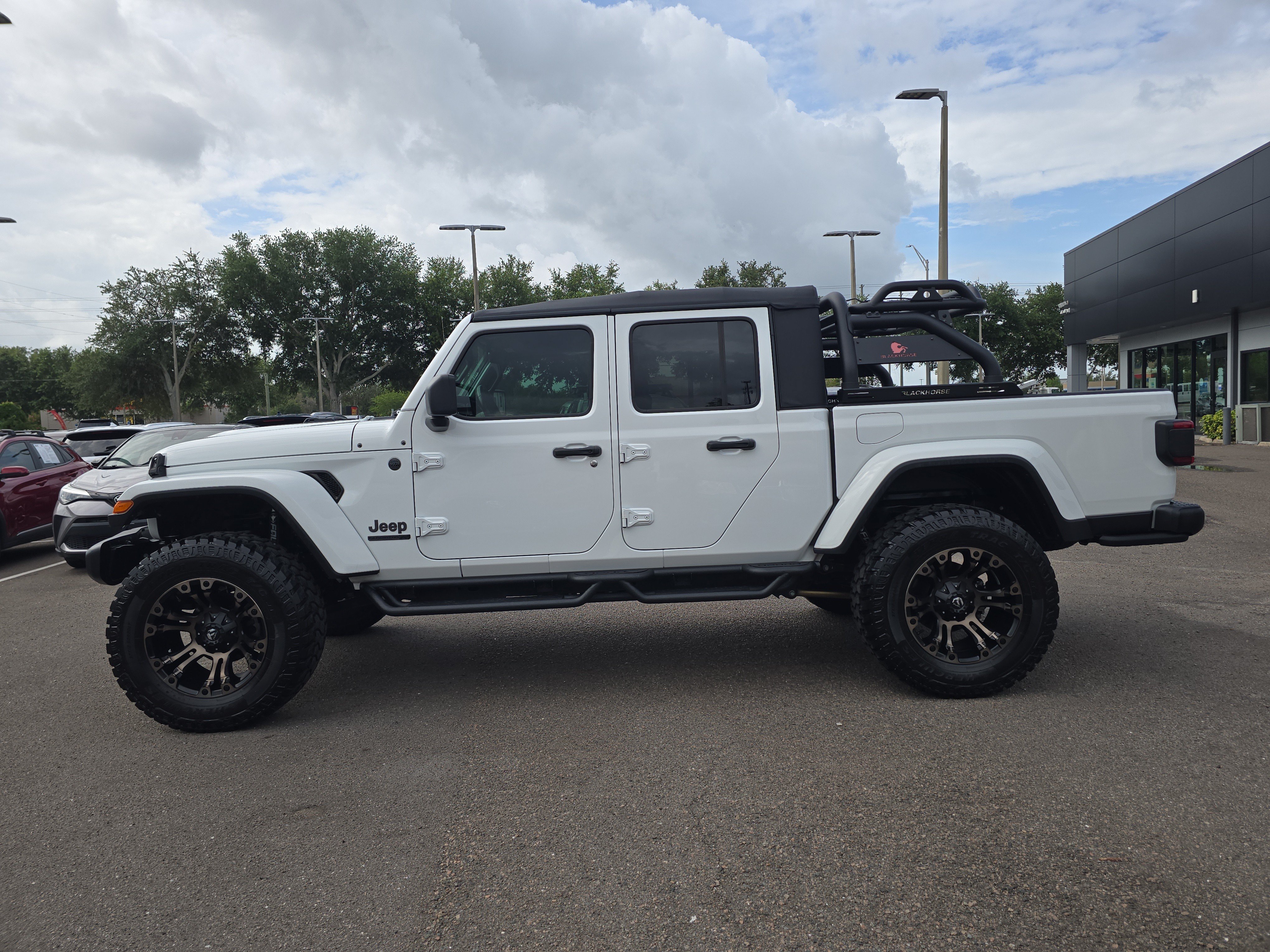 Used 2021 Jeep Gladiator Sport w/ Quick Order Package 26Q 80th AWD/4WD image 5