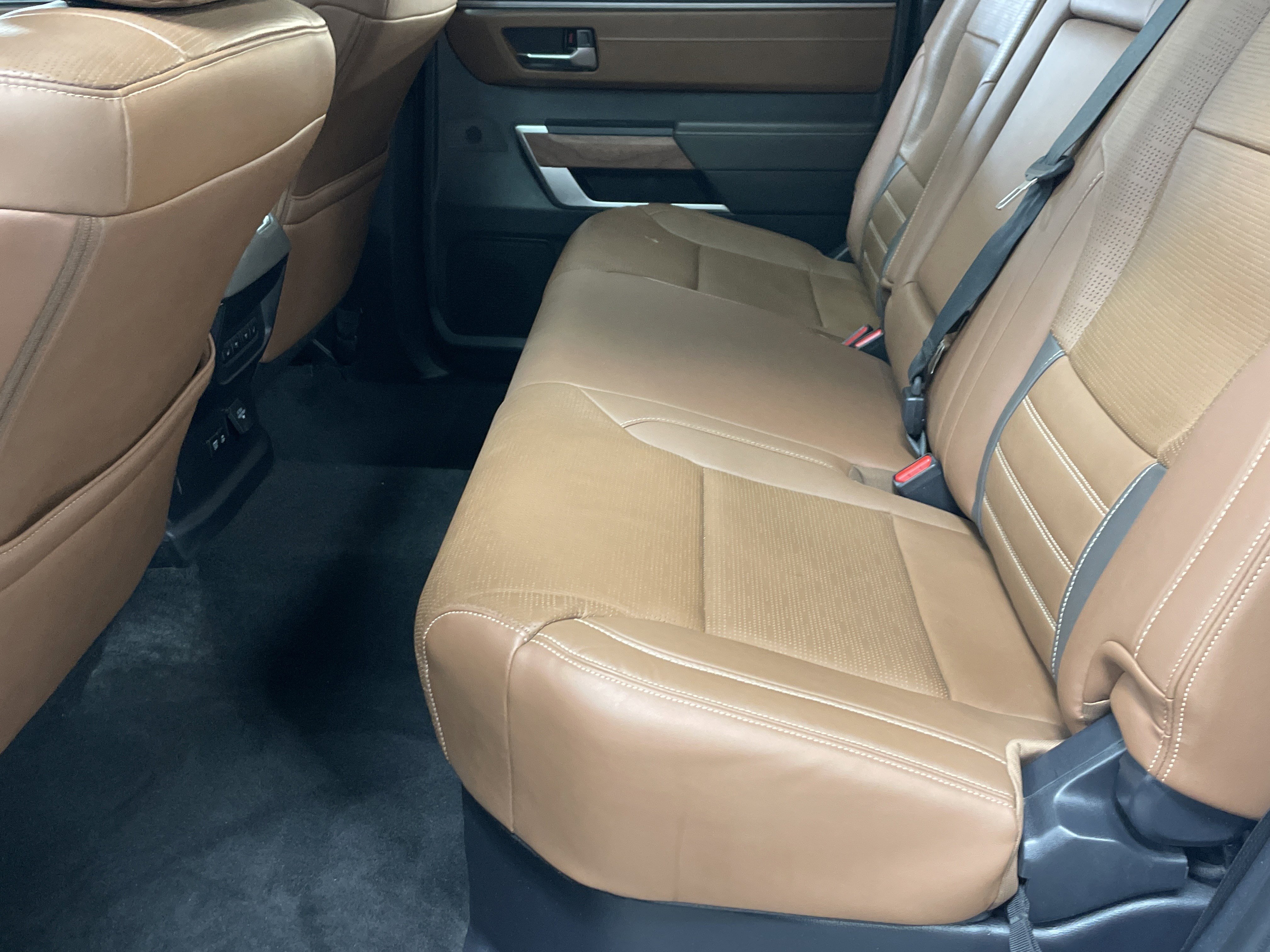 Used 2025 Toyota Tundra 1794 Edition image 32