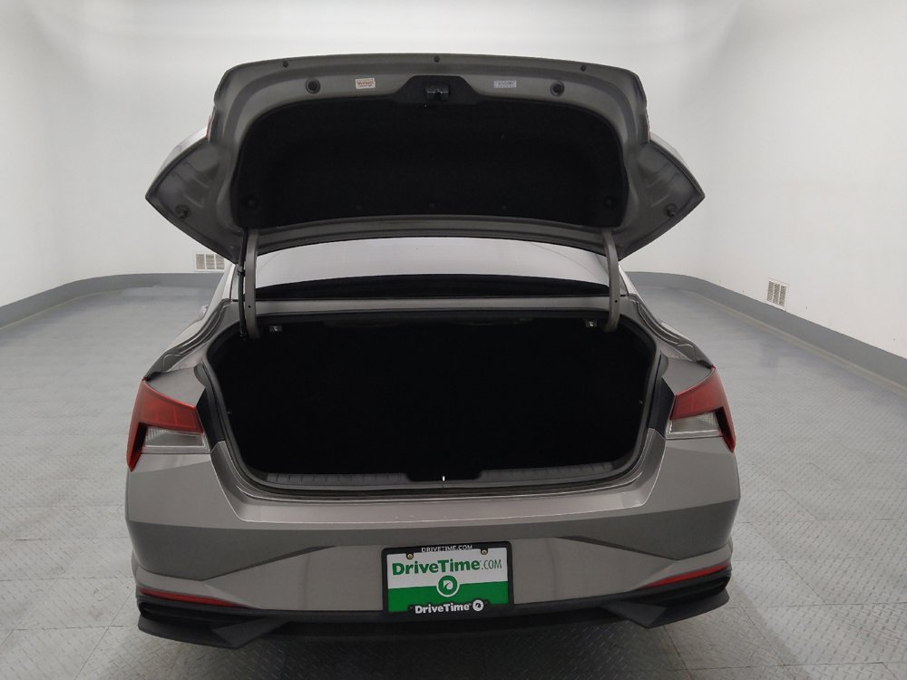 Used 2022 Hyundai Elantra SEL w/ Convenience Package image 29
