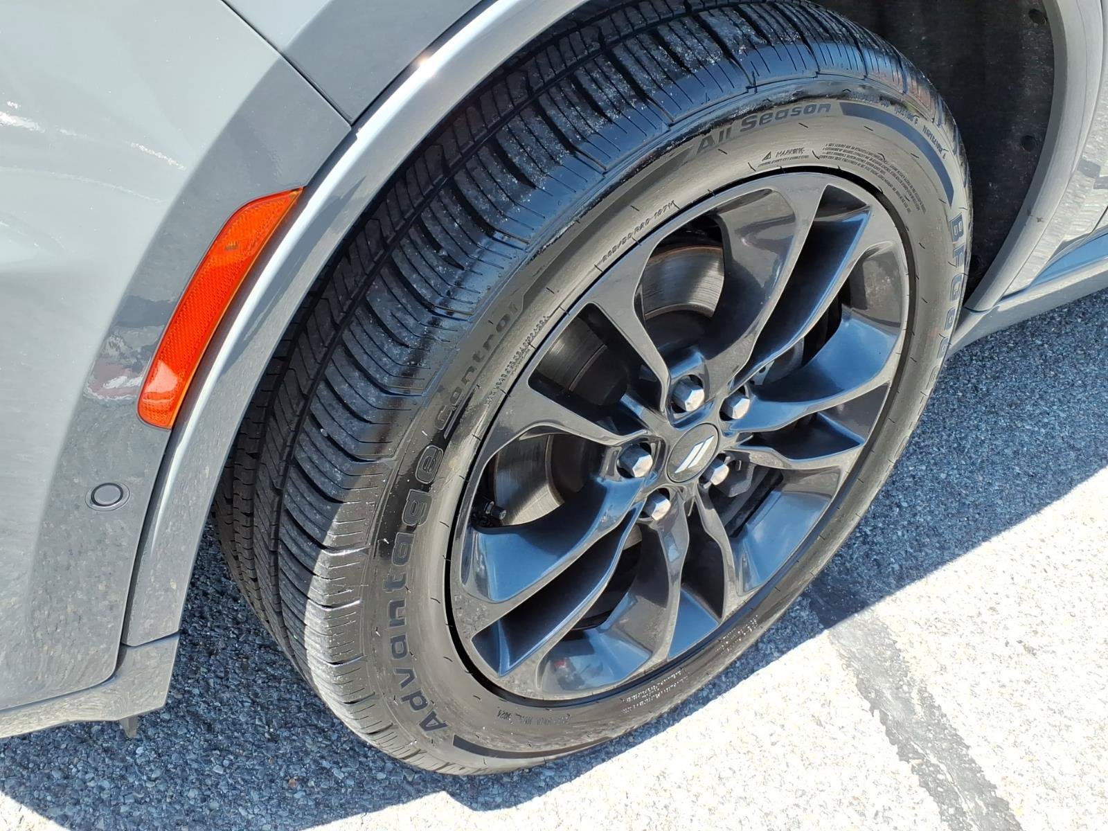 Used 2023 Dodge Durango R/T AWD/4WD image 11