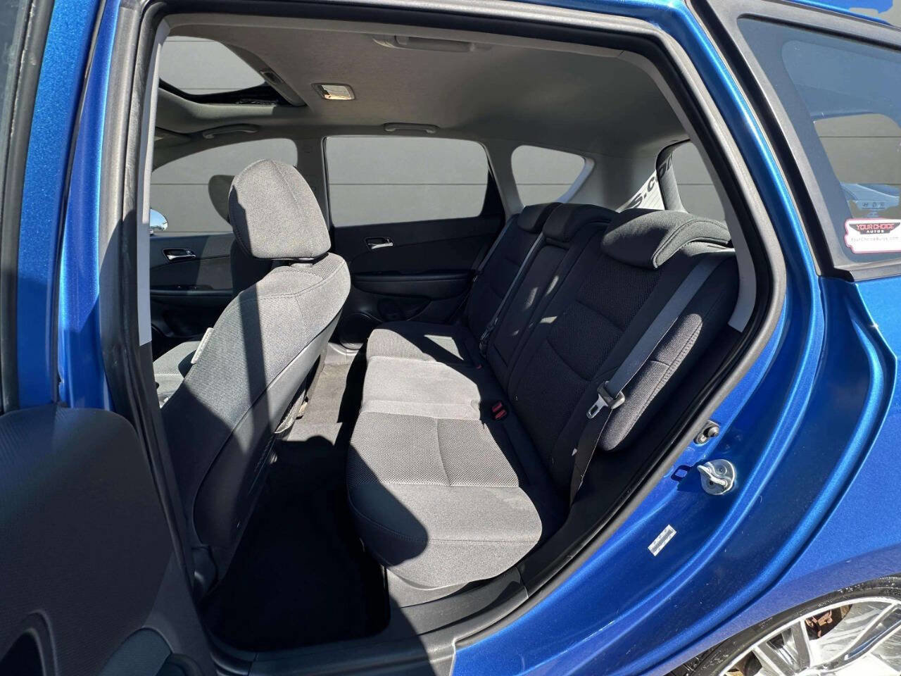 Used 2010 Hyundai Elantra SE image 23