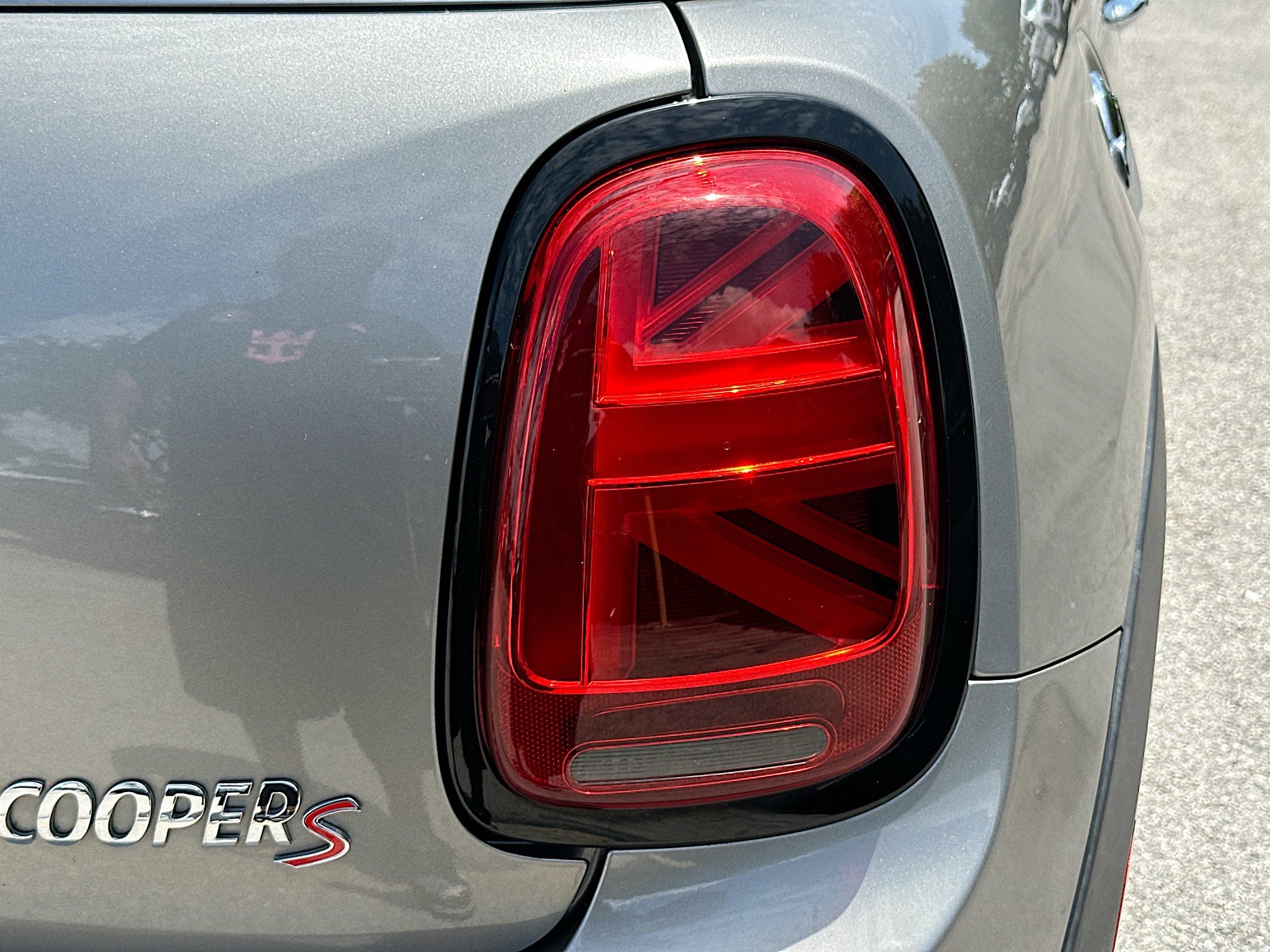 Used 2019 MINI Cooper S w/ Premium Package FWD image 32