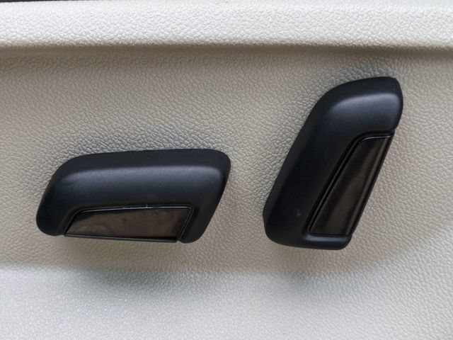 Used 2025 Volkswagen Atlas SEL Premium R-Line AWD/4WD image 23