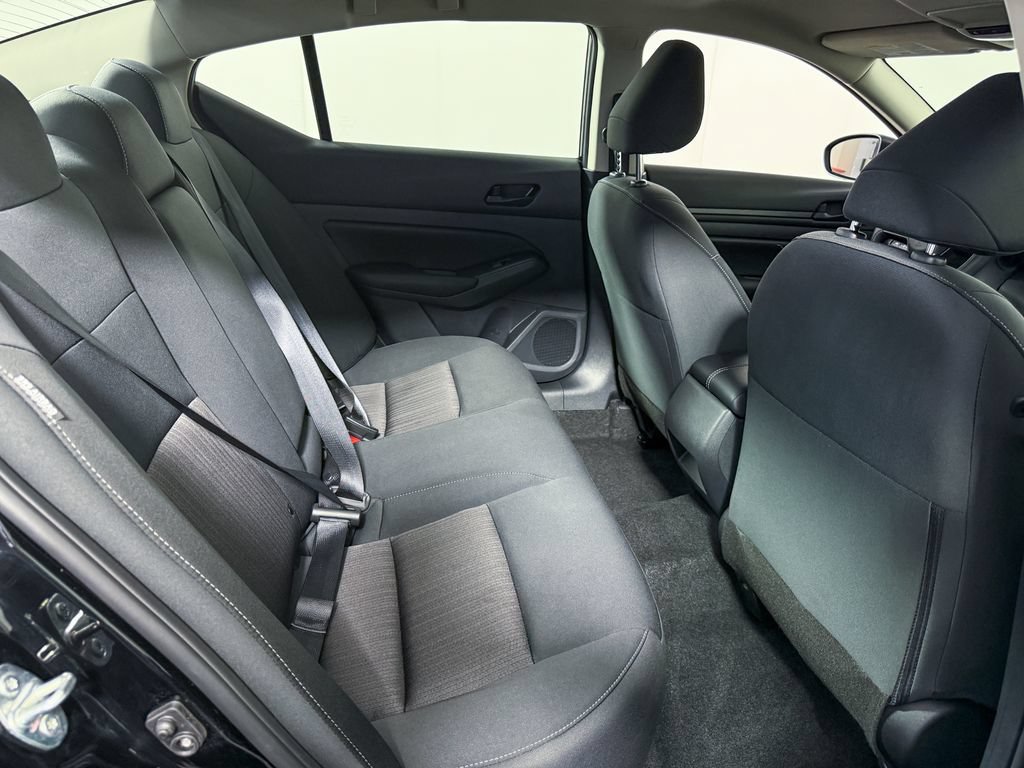 Certified 2025 Nissan Altima 2.5 S FWD image 30