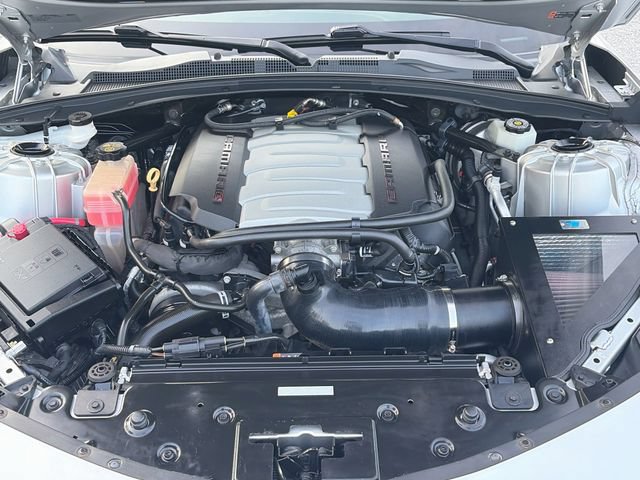 Used 2016 Chevrolet Camaro SS RWD image 28