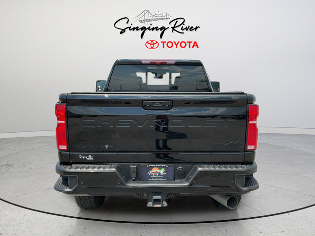 Used 2025 Chevrolet Silverado 2500 High Country w/ High Country Premium Package AWD/4WD image 6