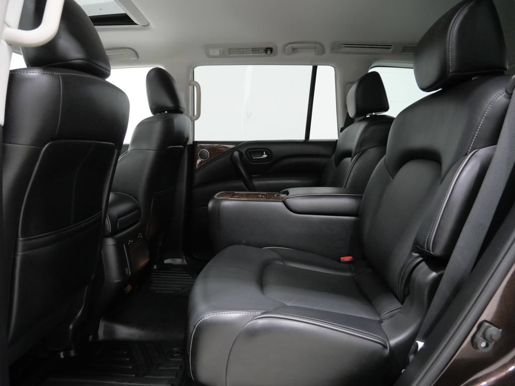 Used 2018 INFINITI QX80 4WD w/ Driver Assistance Package image 26