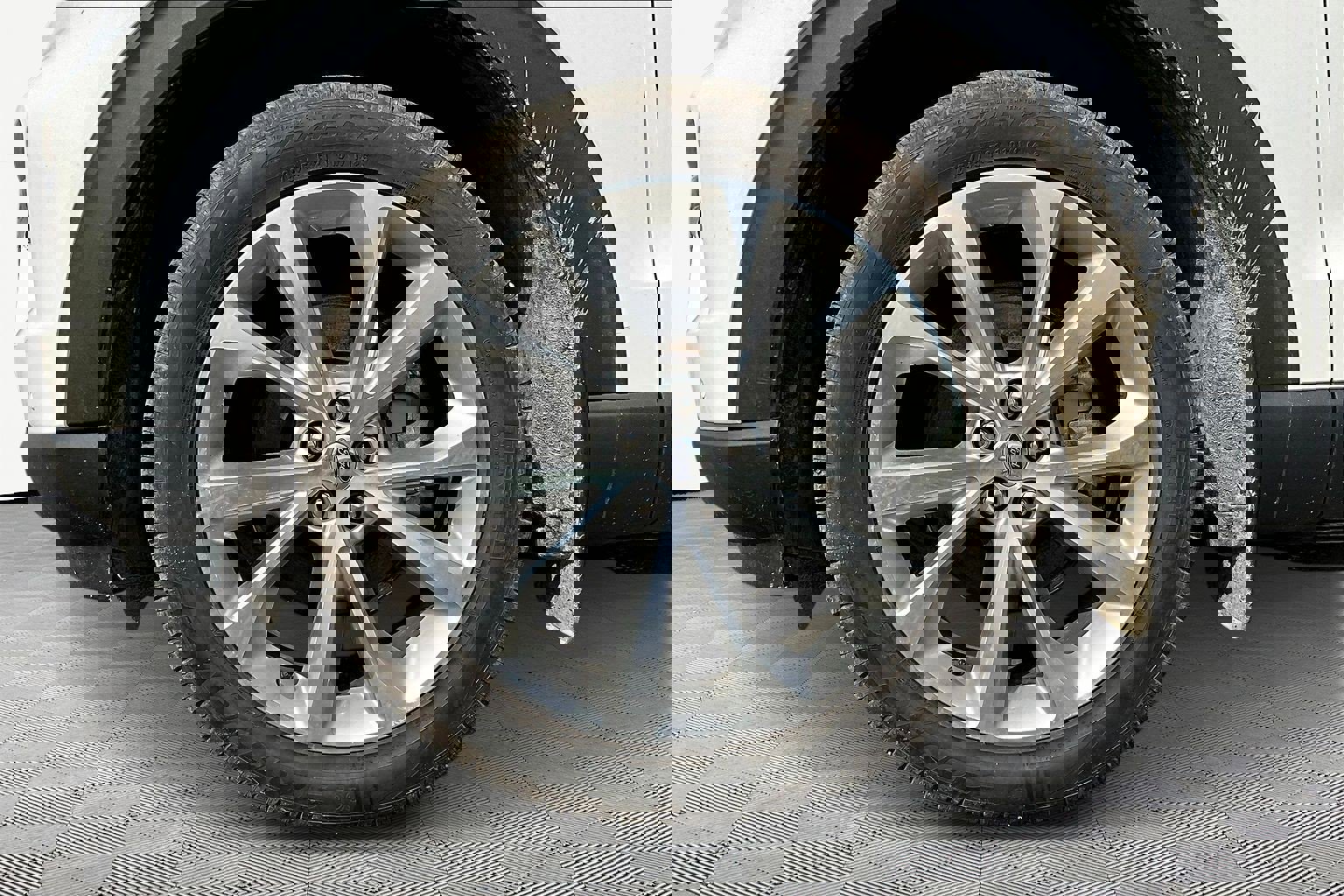 Used 2022 Ford Explorer Platinum w/ Technology Package image 33