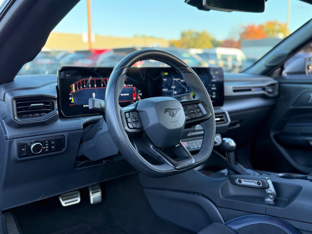 Used 2025 Ford Mustang Dark Horse RWD image 12