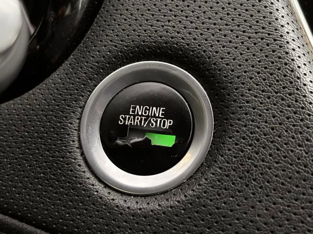 Used 2018 Cadillac XT5 FWD image 25