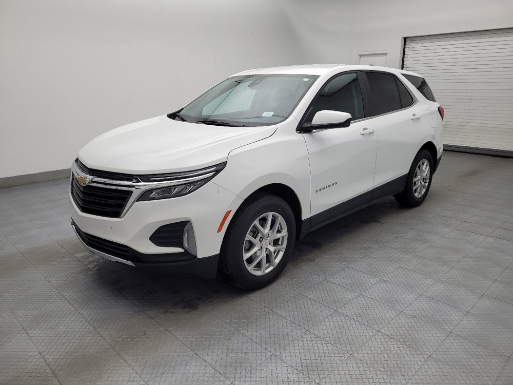 Used 2023 Chevrolet Equinox LT w/ Driver Convenience Package AWD/4WD image 2