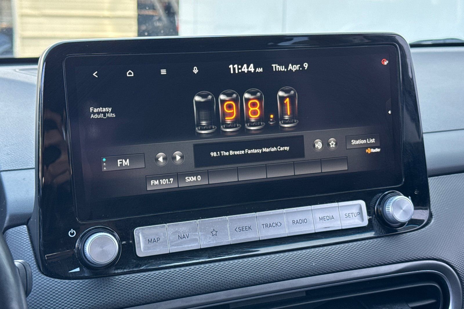 Used 2022 Hyundai Kona Limited image 24