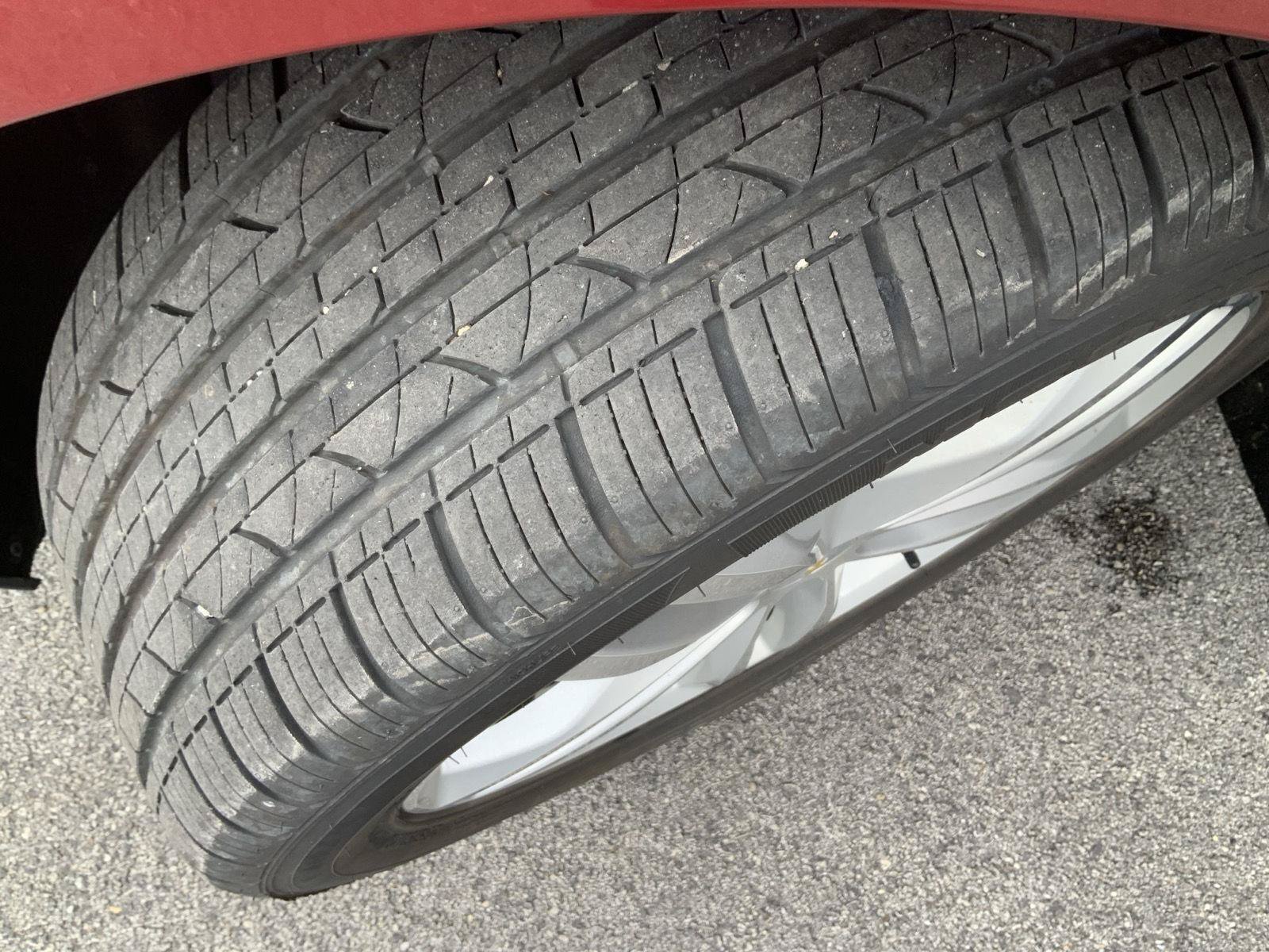 Used 2019 Chevrolet Equinox Premier AWD/4WD image 13