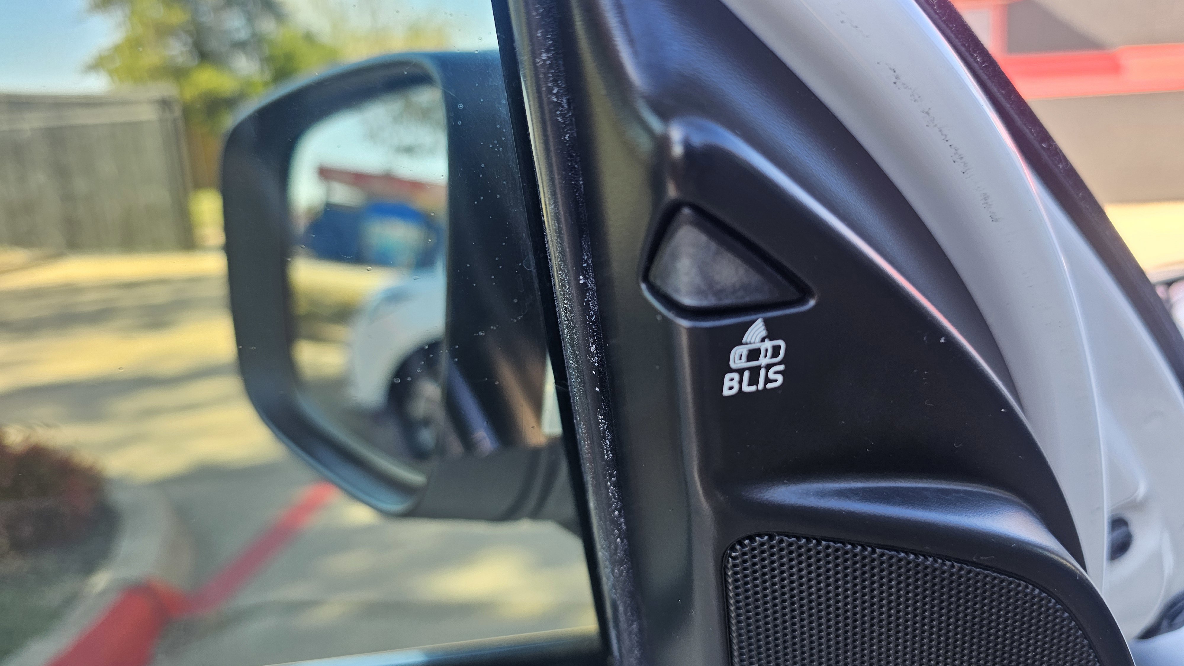 Used 2015 Volvo XC60 T5 Platinum image 28