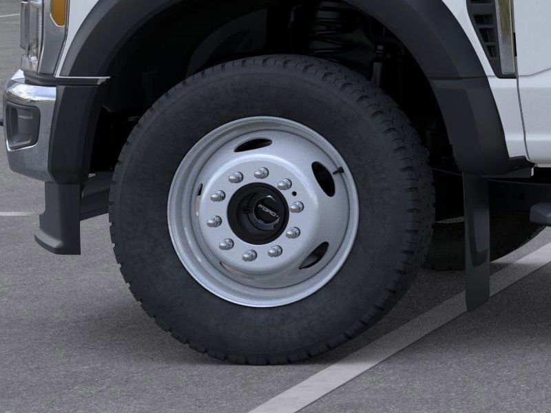 New 2025 Ford F550 4x4 Regular Cab Super Duty image 19