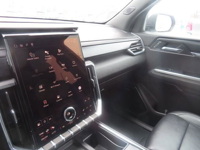 Used 2024 GMC Acadia Elevation w/ Black Edition image 37