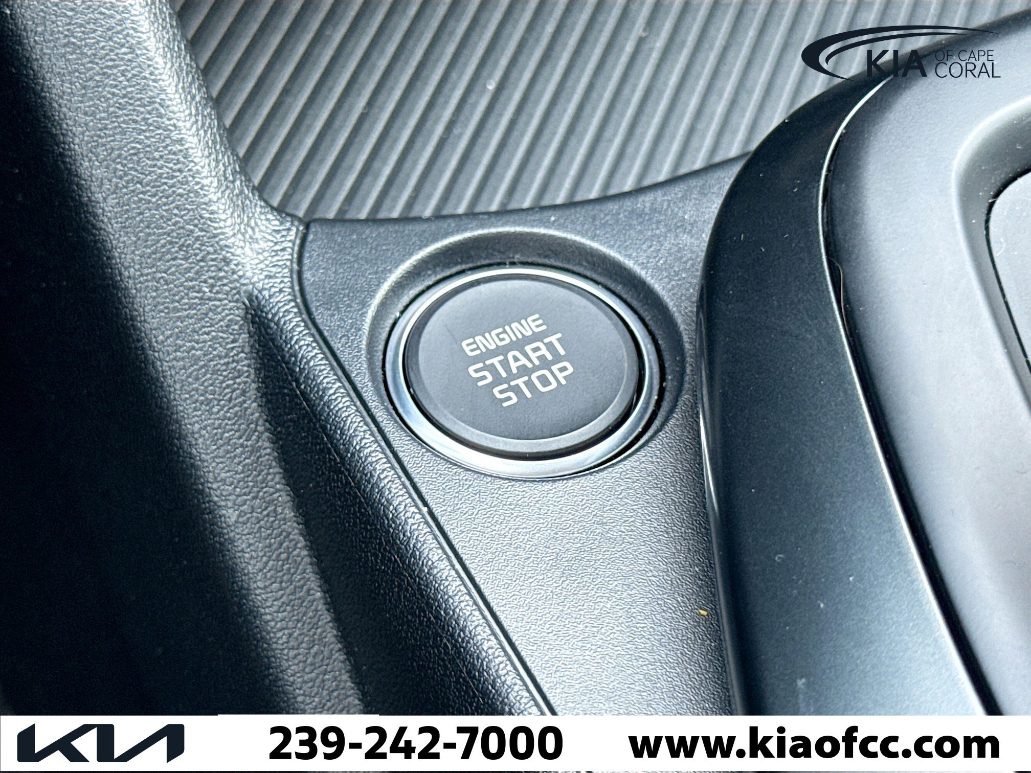New 2025 Kia K4 LXS image 30