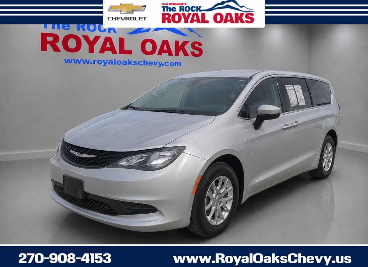 Used 2023 Chrysler Voyager LX