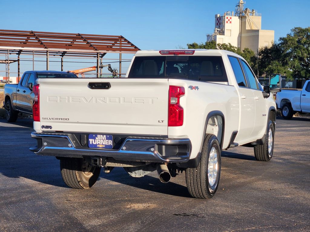 Used 2024 Chevrolet Silverado 3500 LT w/ Safety Package image 5