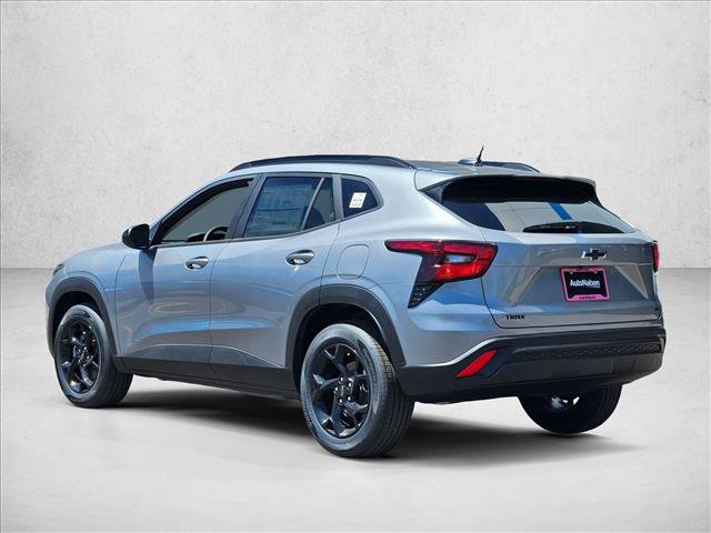 New 2026 Chevrolet Trax LT w/ Driver Confidence Package FWD image 9