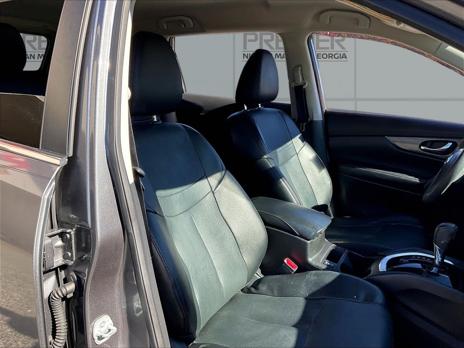 Used 2015 Nissan Rogue SL AWD/4WD image 31