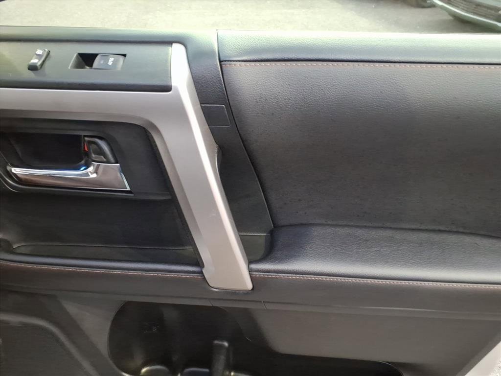 Used 2023 Toyota 4Runner Limited image 25