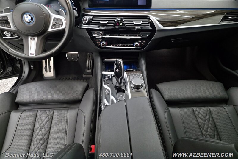 Used 2023 BMW 530e w/ M Sport Package RWD image 30