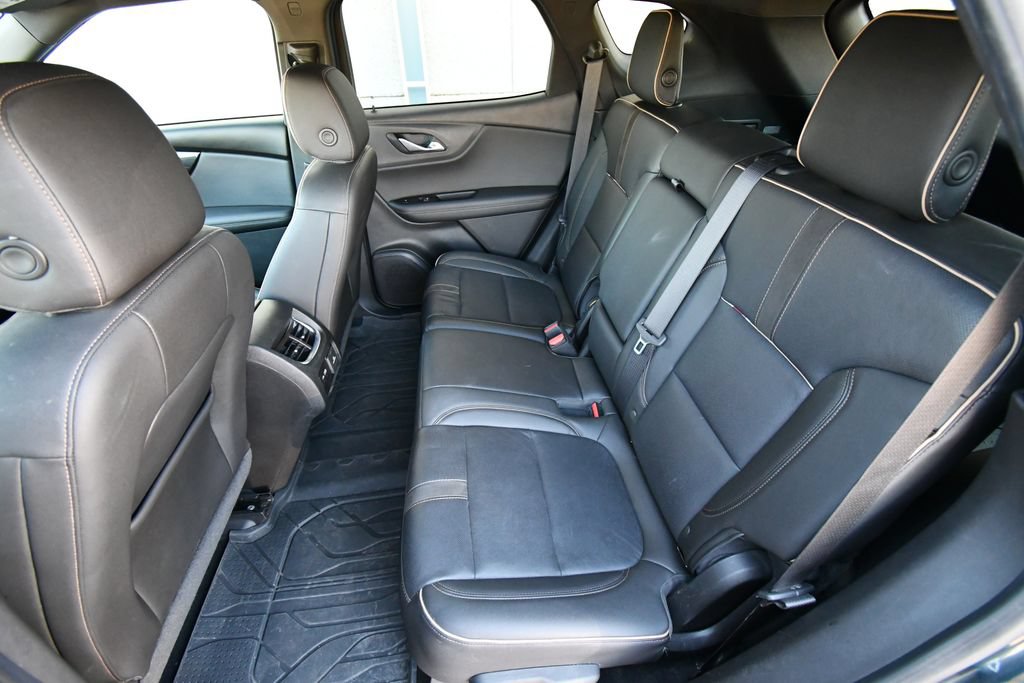 Used 2019 Chevrolet Blazer Premier w/ LPO, Floor Liner Package AWD/4WD image 17