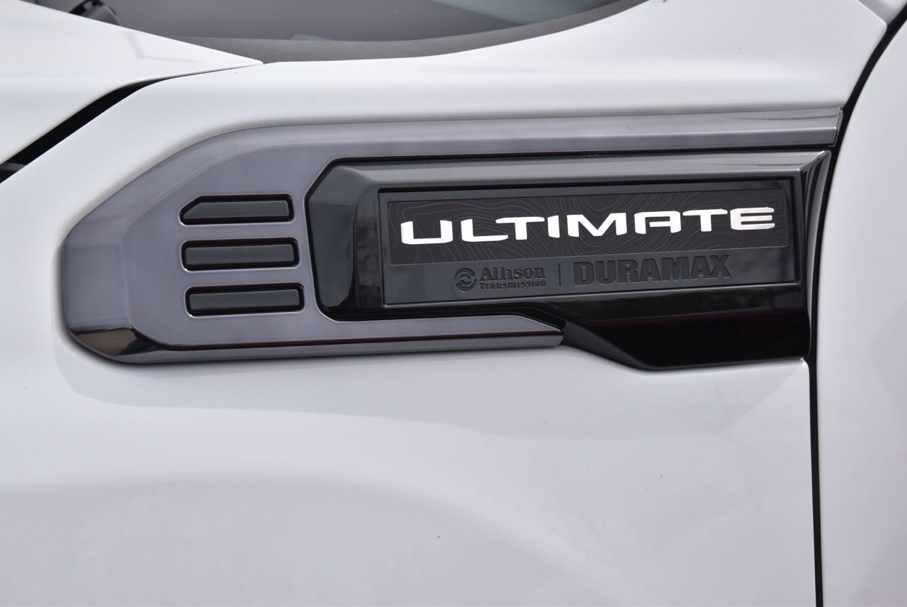 Used 2025 GMC Sierra 2500 Denali Ultimate image 13