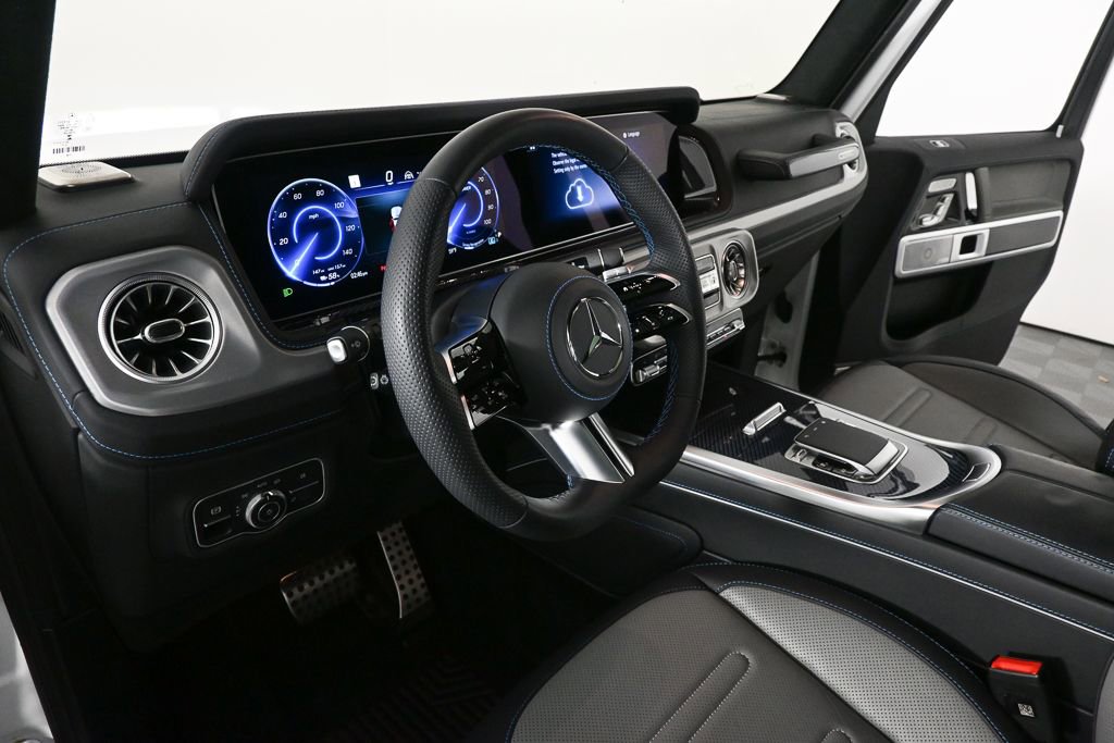Used 2025 Mercedes-Benz G 580 w/ EQ Technology image 6