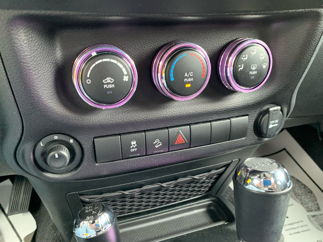 Used 2018 Jeep Wrangler Unlimited Sport S image 35