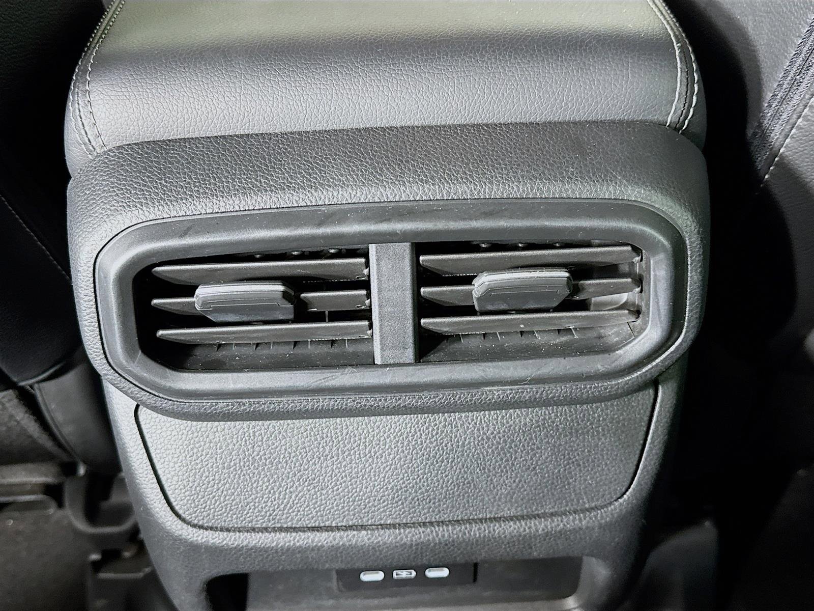 Used 2025 Honda Passport EX-L image 26