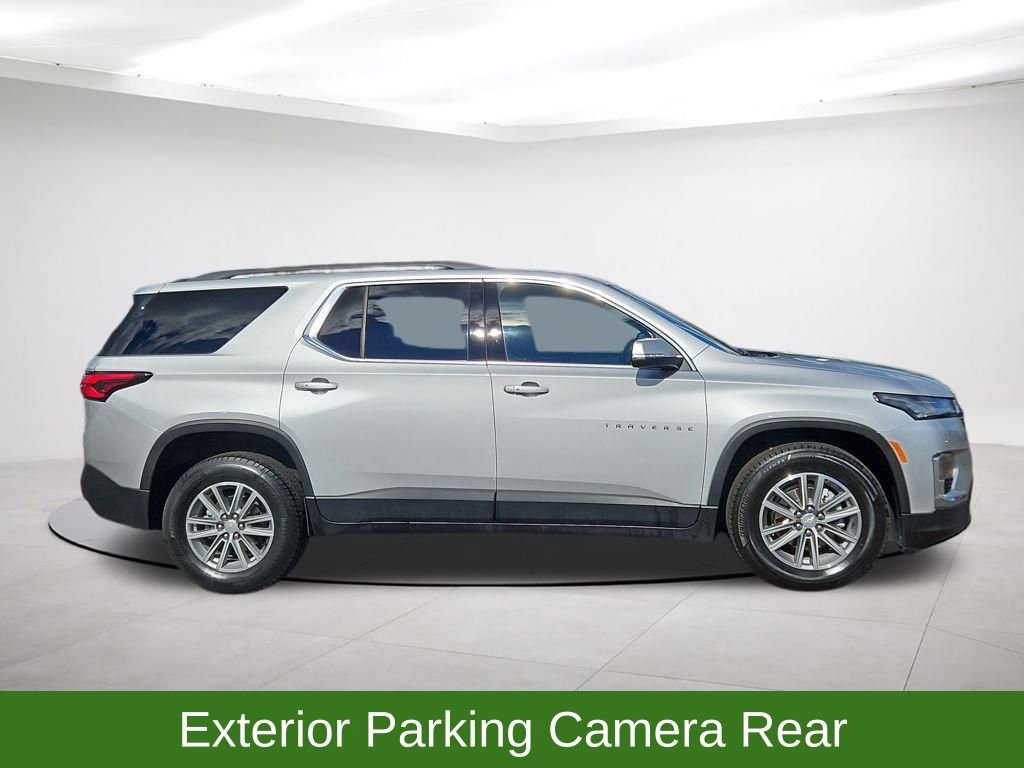 Used 2022 Chevrolet Traverse LT image 8