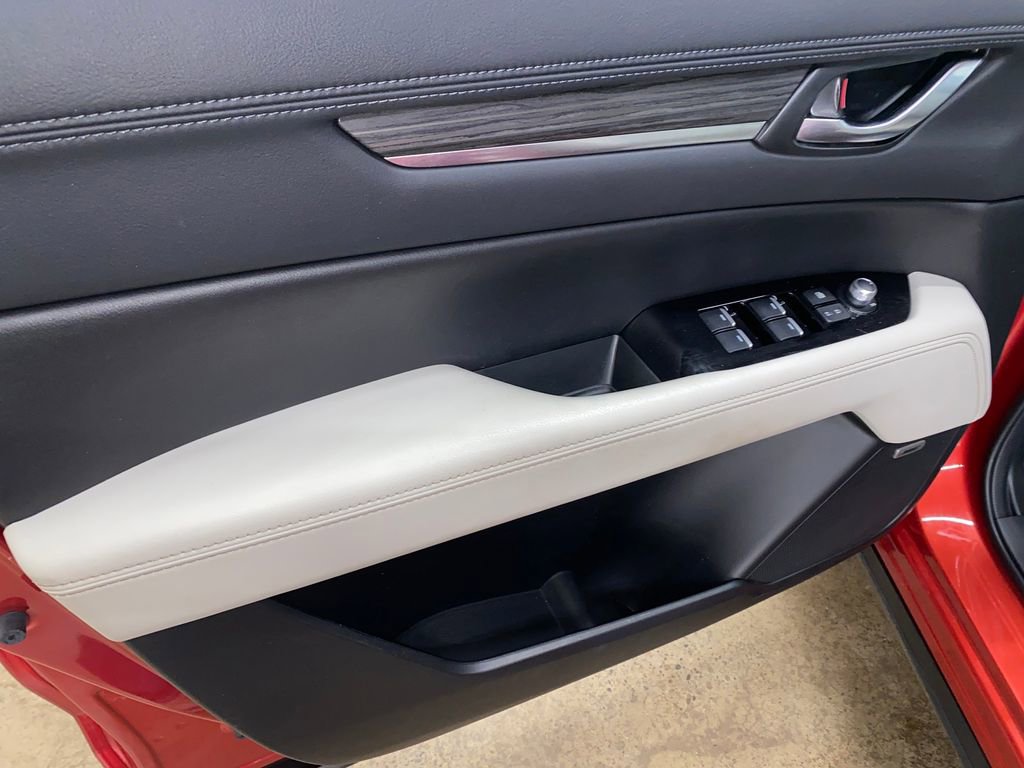 Used 2020 MAZDA CX-5 Grand Touring image 11