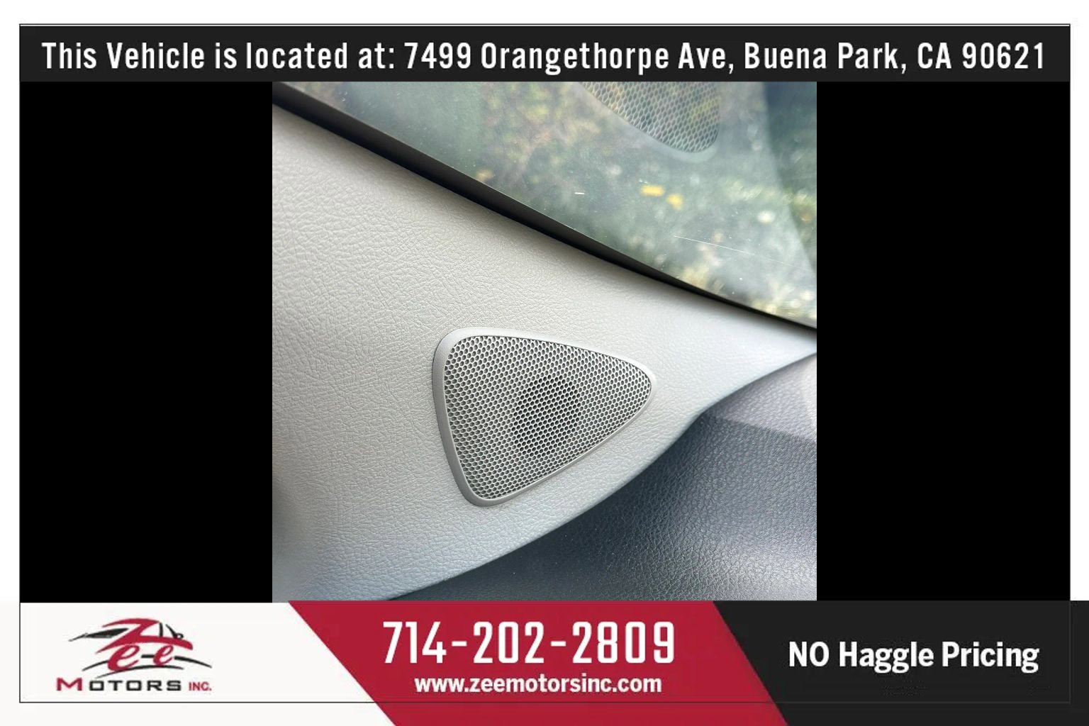Used 2015 Toyota Yaris LE image 32