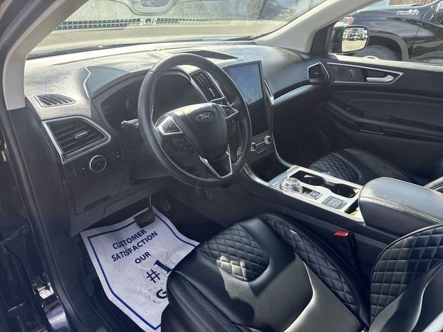 Used 2024 Ford Edge Titanium AWD/4WD image 10