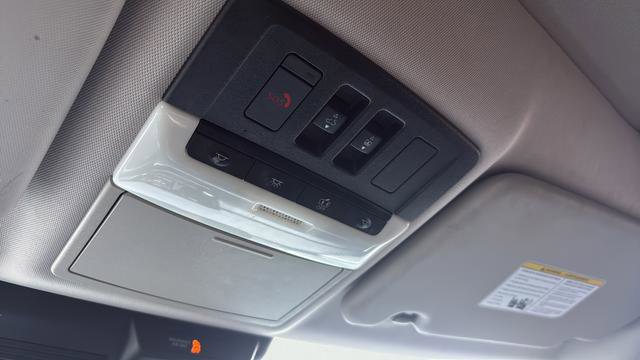 Used 2022 Mitsubishi Outlander SE image 21