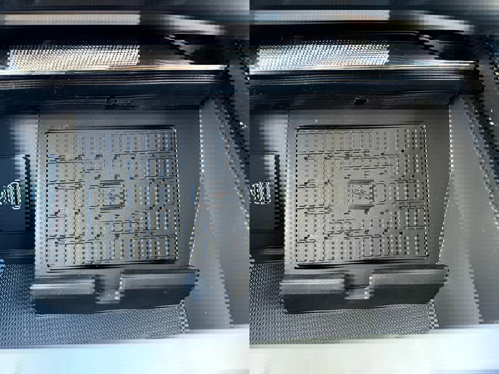 New 2025 Ford F150 Lightning Platinum image 52