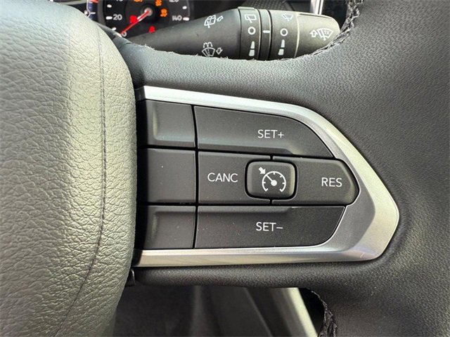 New 2025 Jeep Compass Latitude w/ Sun & Sound Group image 22