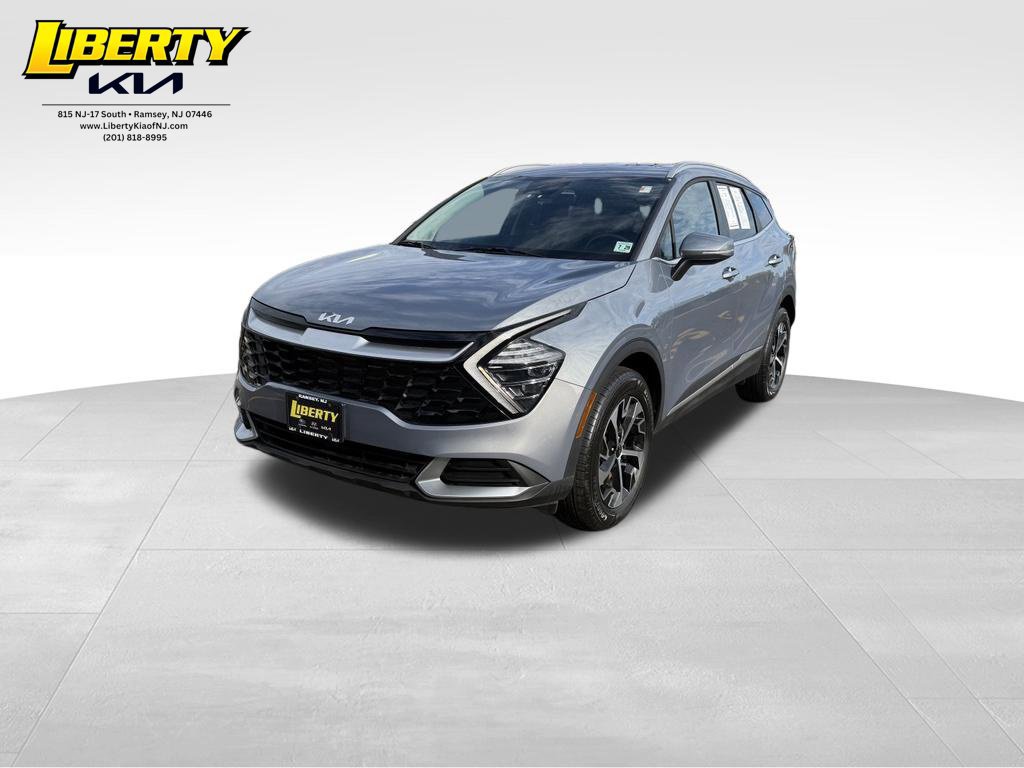 Used 2024 Kia Sportage EX AWD/4WD image 3