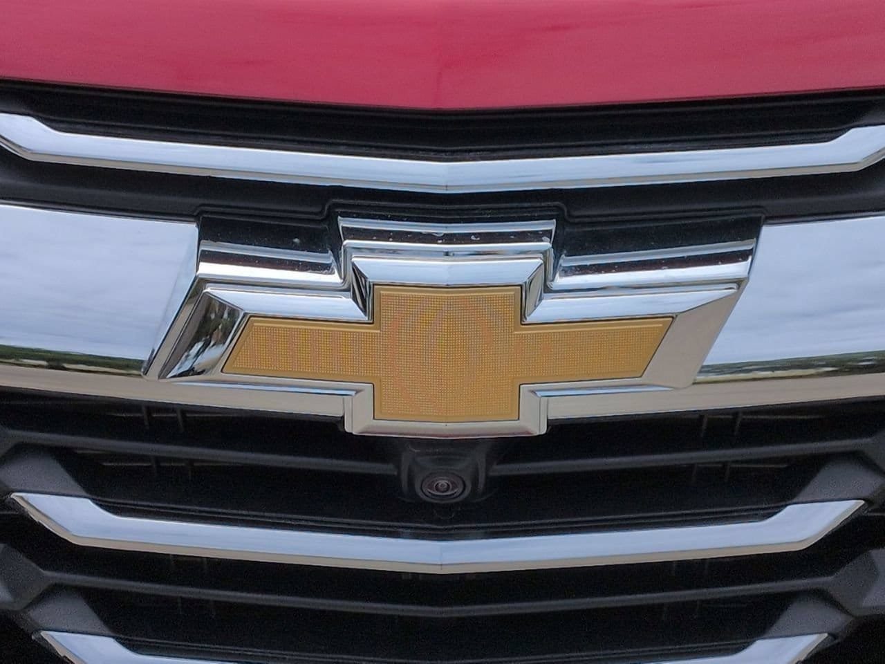 New 2026 Chevrolet Equinox LT w/ Safety and Technology Package FWD image 5