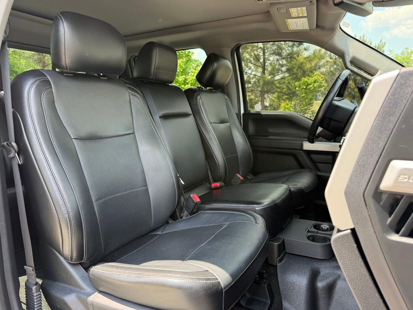 Used 2017 Ford F250 Lariat w/ Lariat Ultimate Package AWD/4WD image 36