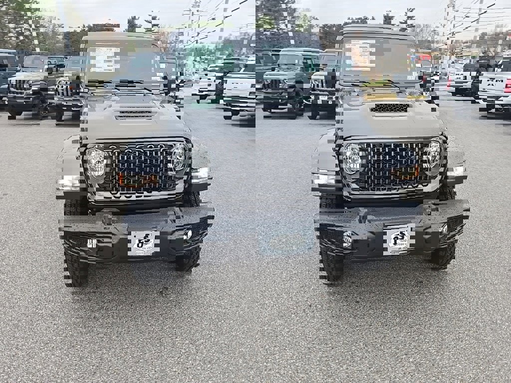 New 2026 Jeep Gladiator Sport image 2
