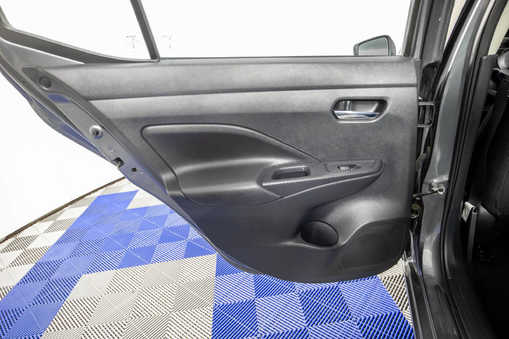 Used 2025 Nissan Versa SV FWD image 15