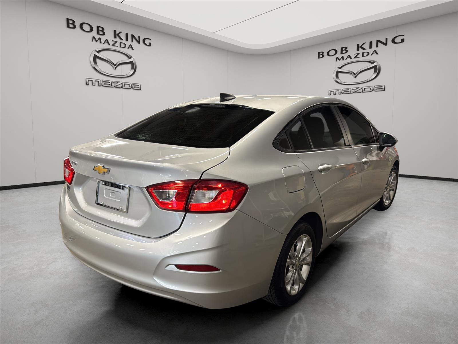 Used 2019 Chevrolet Cruze LS w/ LS Convenience Package FWD image 5