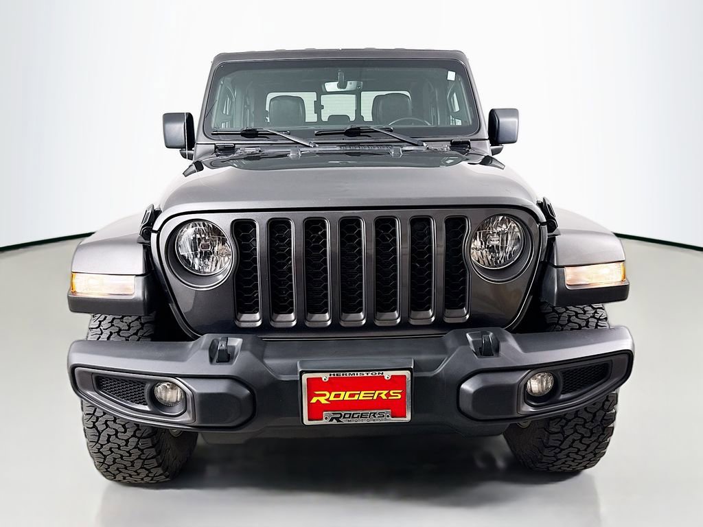 Used 2021 Jeep Gladiator 80th Anniversary AWD/4WD image 2