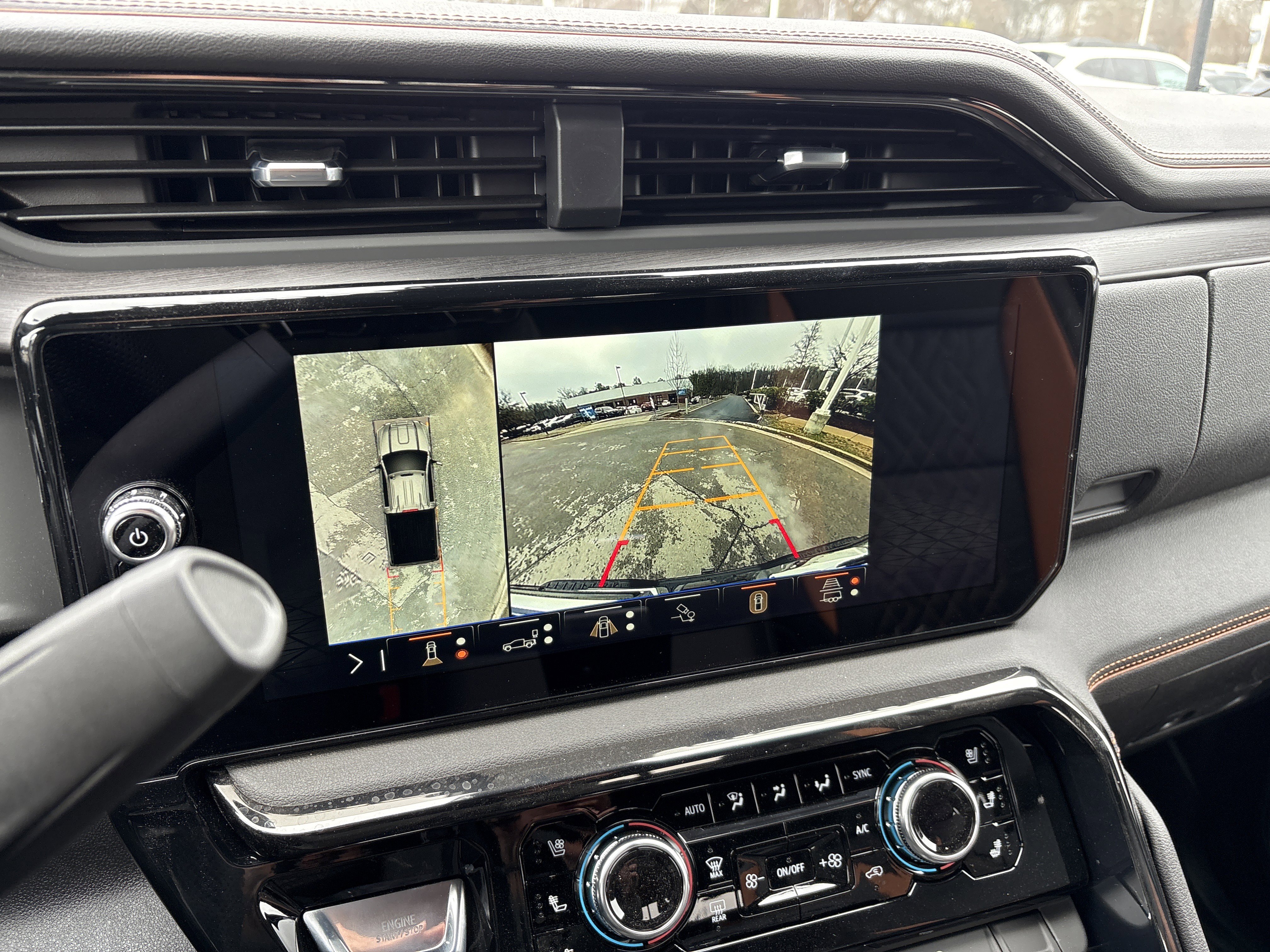 New 2026 GMC Sierra 2500 AT4 w/ Technology Package image 24