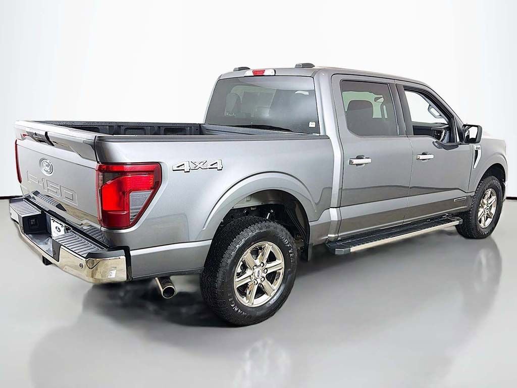Used 2025 Ford F150 XLT w/ Equipment Group 301A Standard AWD/4WD image 7